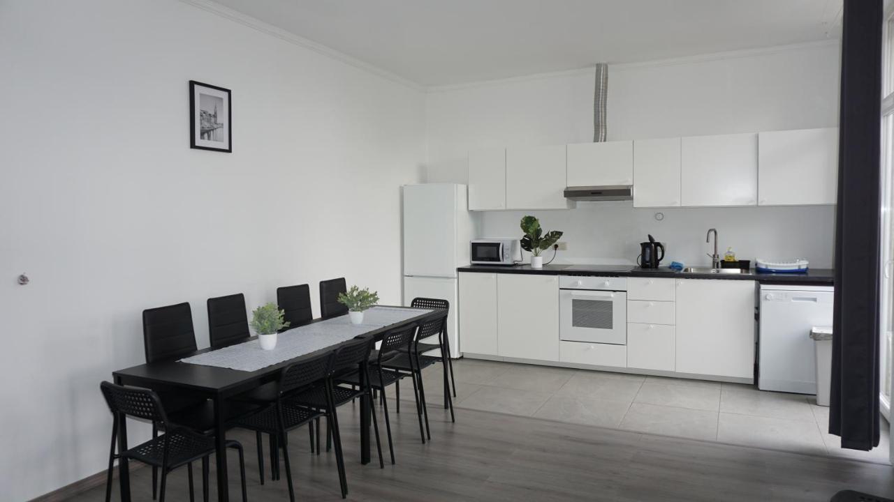 Apartments Plantin 3 Sleeping Rooms 2 Bathrooms. Antwerpen Eksteriør bilde